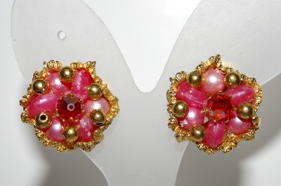 +MBA #E43-097  "Vintage Goldtone Shades Of Pink Acrylic Bead Earrings"