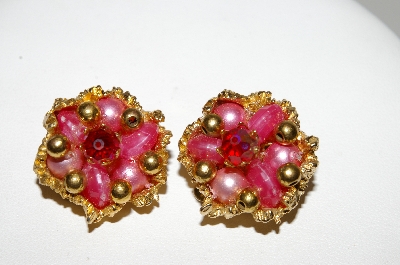 +MBA #E43-097  "Vintage Goldtone Shades Of Pink Acrylic Bead Earrings"