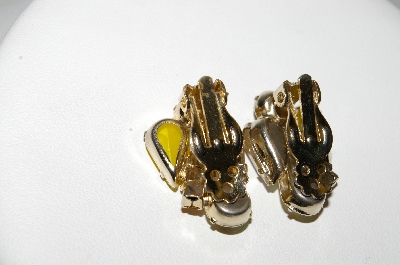 +MBA #E43-107  "Vintage Goldtone Yellow Glass & Rhinestone Clip On Earrings"