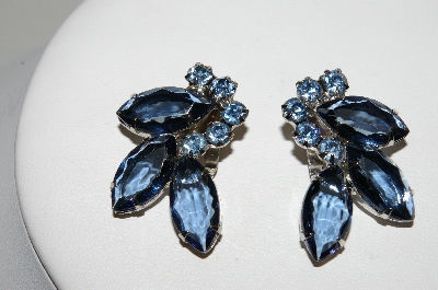 +MBA #E43-115  "Vintage Silvertone Blue Glass & Rhinestone Clip On Earrings"