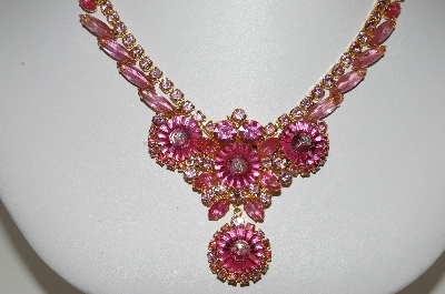 +MBA #E43-165  "Vintage Gold Plated Stunning Pink Glass, Crystal & Rhinestone Necklace"