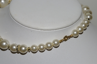 +MBA #E44-021   "Vintage Faux Pearl Bead Necklace"