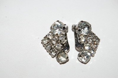 +MBA #E44-145   "Vintage Silvertone Clear Crystal Rhinestone Clip On Earrings"