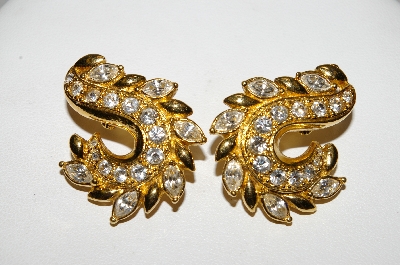 +MBA #E45-252   "Vintage Goldtone Clear Crystal Rhinestone Clip On Earrings"
