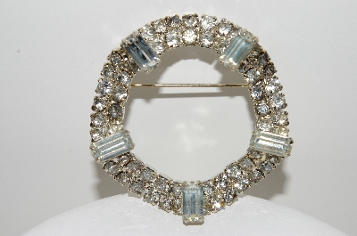 **MBA #E46-041   "Vintage Silvertone Fancy Clear Crystal Rhinestone Pin"