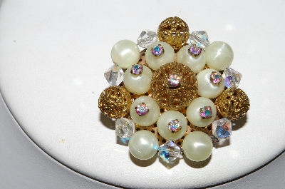 **MBA #E46-078   "Vintage Goldtone Bead & Rhinestone Pin"