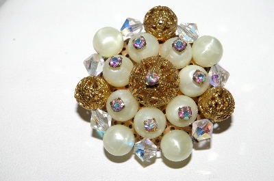 **MBA #E46-078   "Vintage Goldtone Bead & Rhinestone Pin"