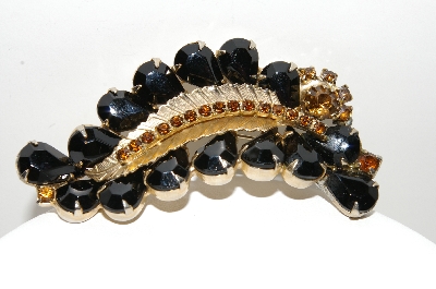 **MBA #E46-054   "Vintage Gold Plated Black Glass & Brown Rhinestone Fancy Leaf Pin"