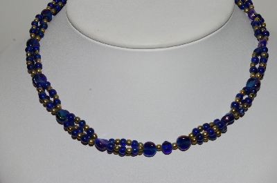 +MBA #E46-015   "Vintage Blue Glass Bead Necklace"