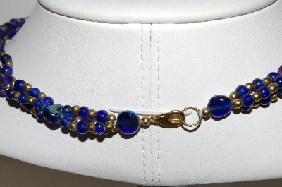 +MBA #E46-015   "Vintage Blue Glass Bead Necklace"