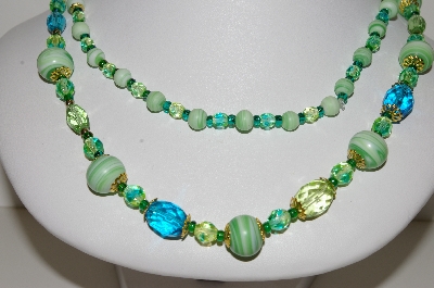 +MBA #E46-020   "Vintage Fancy Green Glass Bead Necklace"