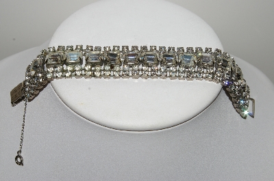 +MBA #E47-086   "Vintage Silvertone Round & Emerals Cut Clear Crystal Rhinestone Bracelet"