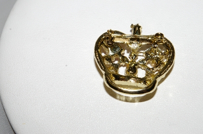**MBA #E47-042   "Vintage Goldtone Multi Colored Rhinestone Crown Pin"