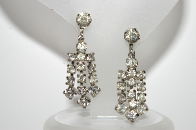 +MBA #E47-038    "Vintage Silvertone Clear Crystal Rhinestone Earrings"