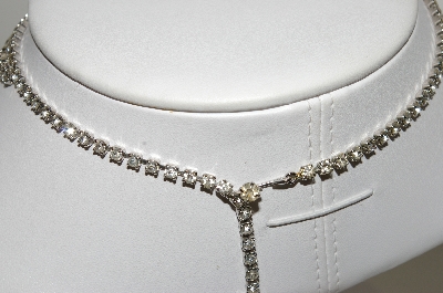 +MBA #E47-001   "Vintage Plated Silver Clear Crystal Rhinestone Necklace"