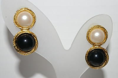 +MBA #91-109  "Vintage Goldtone Black Stone & Faux Pearl Pierced Earrings"