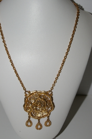 +MBA #91-040   "Vintage Gold Plated Fancy Rose Necklace"