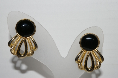 +MBA #91-093   "Vintage Gold Plated Black Glass Pierced Earrings"