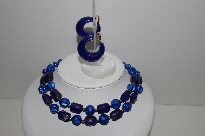 +MBA #91-122   "Vintage Blue Acrylic Bead Necklace & Clip On Hoop Earrings" 