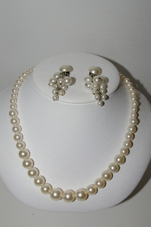 +MBA #91-145   "Vintage Faux Pearl Necklace & Earrings"