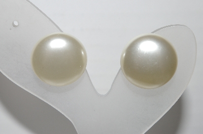 +MBA #91-029   "Sarah Coventry Silvertone Faux Pearl Earrings"