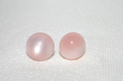 +MBA #E48-224   "Vintage Silvertone Pink Lucite Screw Back Earrings"