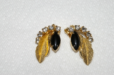 +MBA #E49-204    "Vintage Gold Tone Black Stone & Clear Crystal Rhinestone Fancy leaf Earrings"