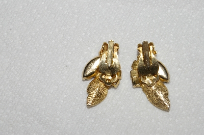 +MBA #E49-204    "Vintage Gold Tone Black Stone & Clear Crystal Rhinestone Fancy leaf Earrings"