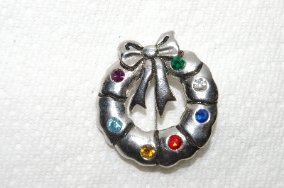 **MBA #E48-178   "Vintage Silvertone Multi Colored Crystal Rhinestone Wreath Pin"