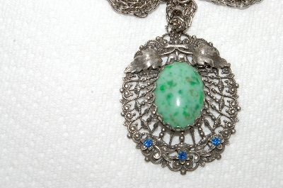 +MBA #E48-150  "Vintage Silvertone Green Stone Pendant With Chain"