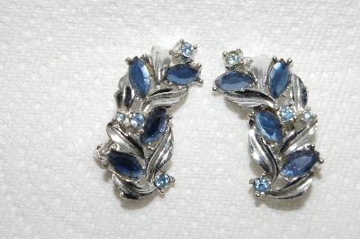 +MBA #E49-076   "Vintage Silvertone Fancy Blue Rhinestone Clip On Earrings"