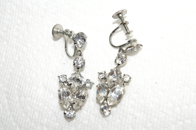 +MBA #E49-184   "Vintage Silvertone Clear Crystal Rhinestone Screw Back Earrings"