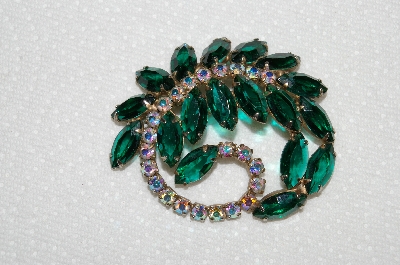 **MBA #E50-058   "Vintage Gold Tone Green & AB Crystal Rhinestone Brooch"