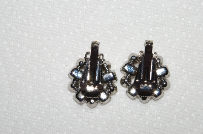 +MBA #E50-070   "Vintage Silvertone Fancy Clear Crystal Rhinestone Clip On Earrings"