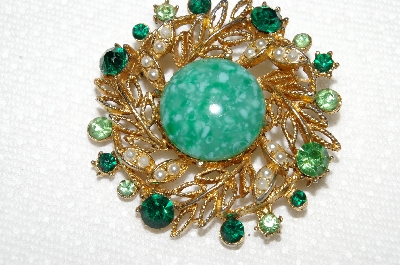 **MBA #E50-164   "Vintage Gold Tone Green & Clear Rhinestone Pin"