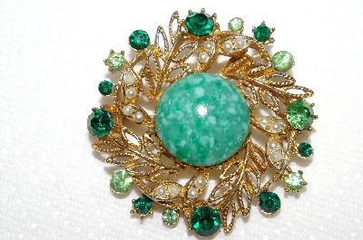 **MBA #E50-164   "Vintage Gold Tone Green & Clear Rhinestone Pin"