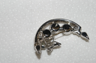 **MBA #E50-197   "Vintage Silvertone Clear Crystal Rhnestone 1/2 Moon & Star Pin"