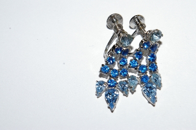 +MBA #E50-262   "Vintage Silvertone Blue Crystal Rhinestone Screw Back Earrings"