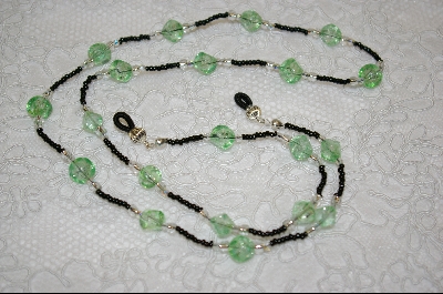 +MBA #6514  "Green Cracked Glass Beads"