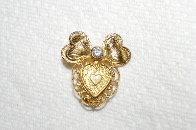 **MBA #E52-247   "Vintage Signed Gold Plated Fancy Heart Pin"