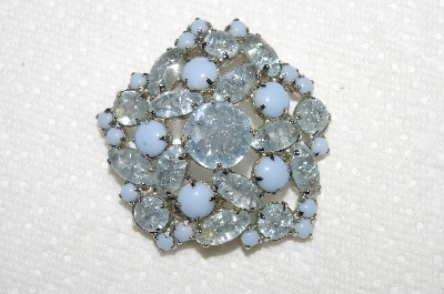 **MBA #E52-238   "Vintage Silvertone Blue Art Glass Pin"