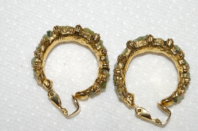 +MBA #E52-233  "Vintage  Oliveine Antiqued Gold Tone Green Polished Rock Hoop Earrings"
