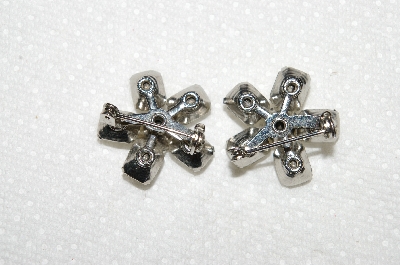 **MBA #E52-016   Vintage Set Of 2 Matching Clear Crystal Small Rhinestone Pins"