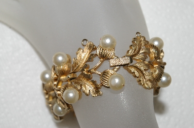 +MBA #E52-032   "Trifari Goldtone Faux Pearl Acorn Bracelet"