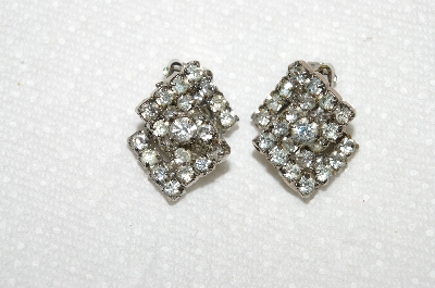 +MBA #E52-021   "Vintage Silvertone Clear Crystal Rhinestone Clip On Earrings"