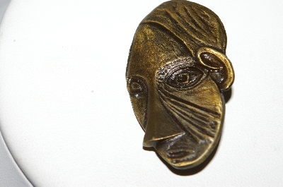 **MBA #E51-508   "Vintage Brass Face Pin"