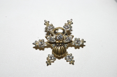 **MBA #E51-260   "Vintage Goldtone Clear Crystal Angel Snow Flake Pin"