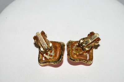 +MBA #E51-449   "Vintage Gold Plated Pink Enameled Clip On Earrings"
