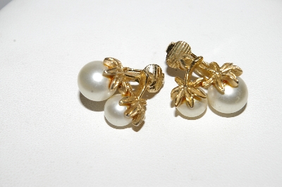 +MBA #E51-428   "Emmons Gold Plated Faux Glass Pearl Clip On Earrings"