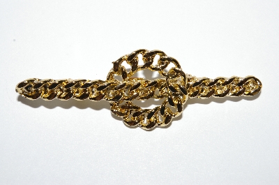 **MBA #E51-312   "Vintage Gold Plated Fancy Chain Style Pin"